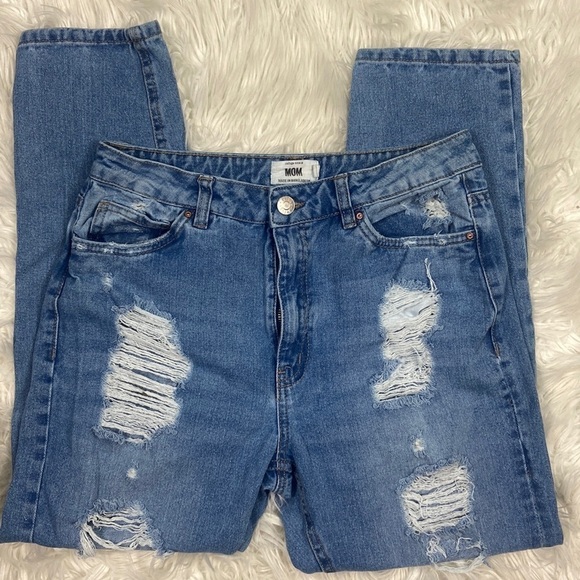 Refuge Denim “Mom” Style Ripped/Distressed Juniors Jeans - Picture 1 of 9